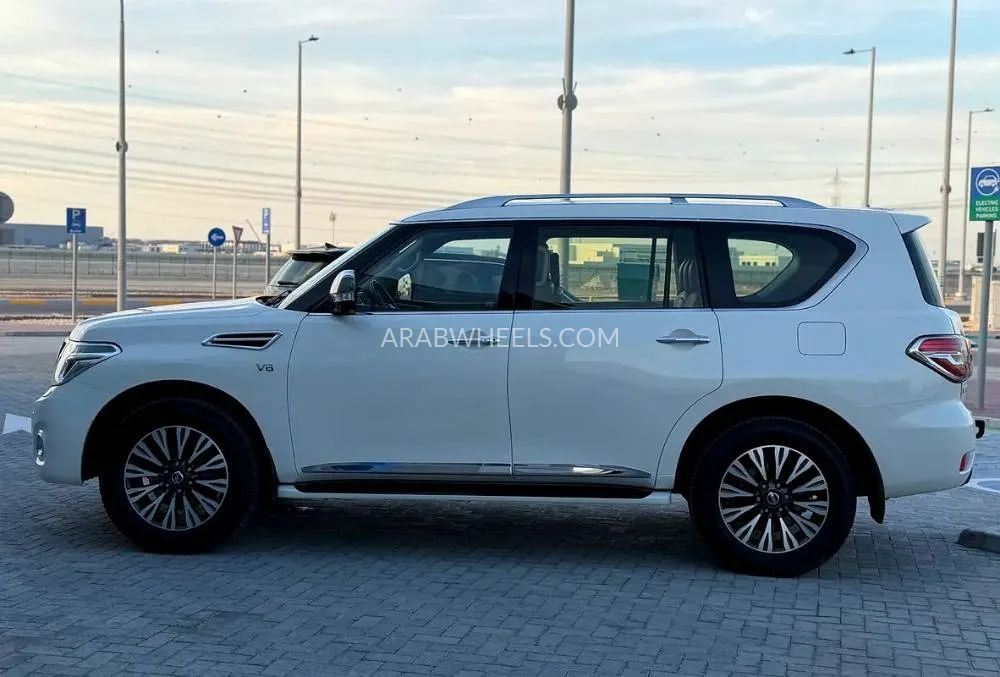 Nissan Patrol 2019 for Sale in Abu Dhabi Image-7