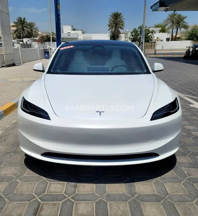 Tesla Model 3 2024 for Sale in Sharjah Image-6