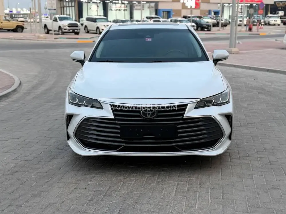 Toyota Avalon 2020 for Sale in Abu Dhabi Image-6
