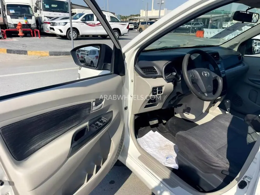 Toyota Avanza 2020 for Sale in Sharjah Image-8