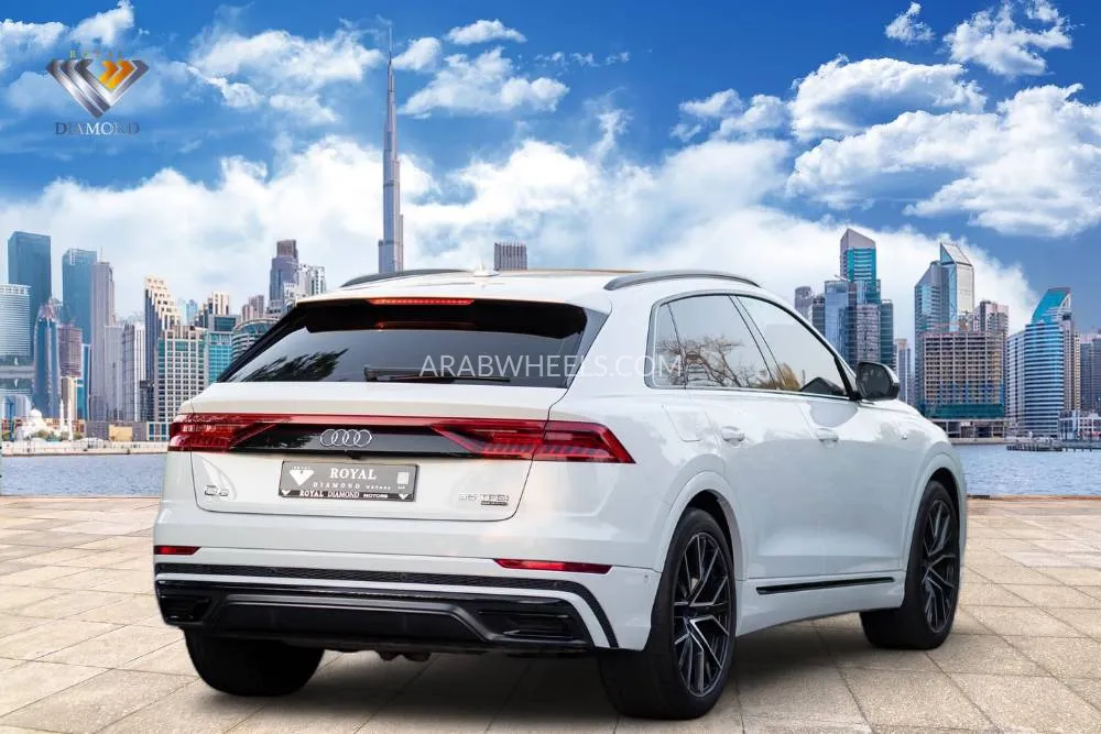Audi Q8 2023 for Sale in Dubai Image-17