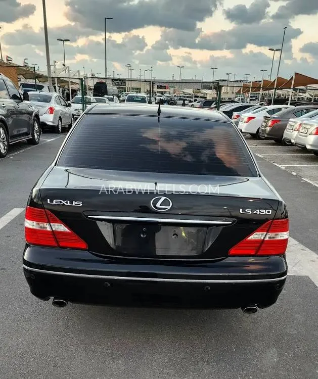 لكزس LS 2005 for Sale in الشارقة Image-6