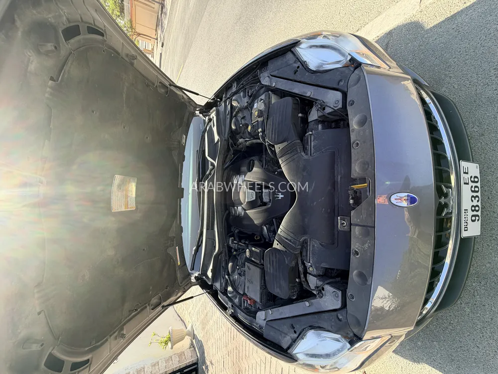 Maserati Quattroporte 2016 for Sale in Dubai Image-12
