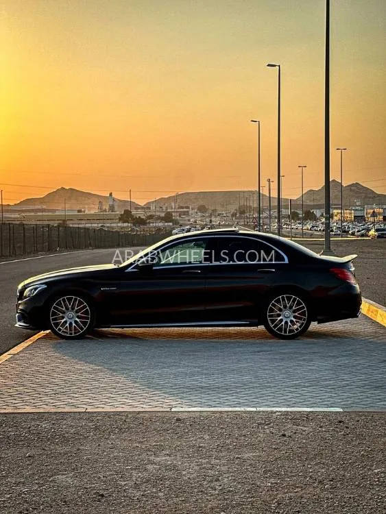 Mercedes Benz C Class 2017 for Sale in Abu Dhabi Image-17