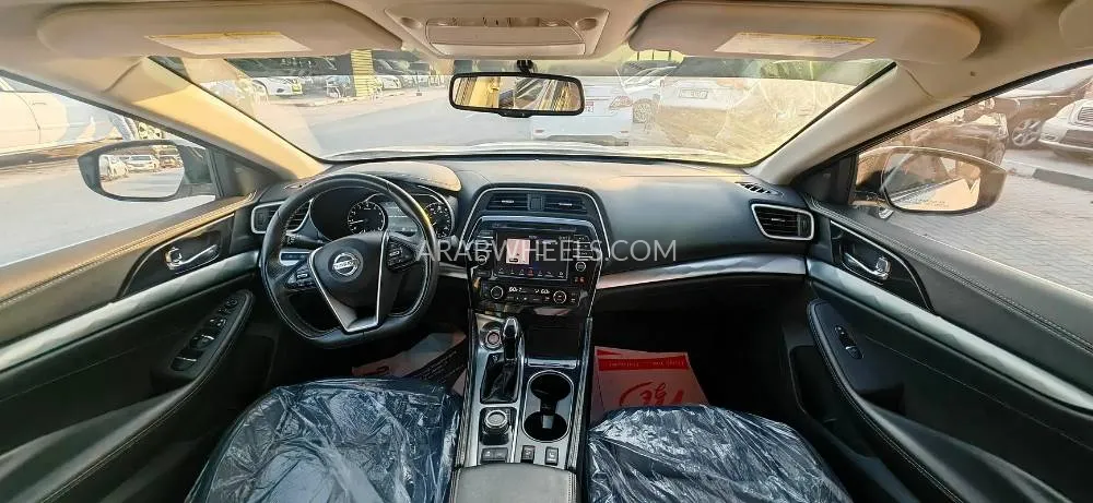 Nissan Maxima 2019 for Sale in Sharjah Image-12