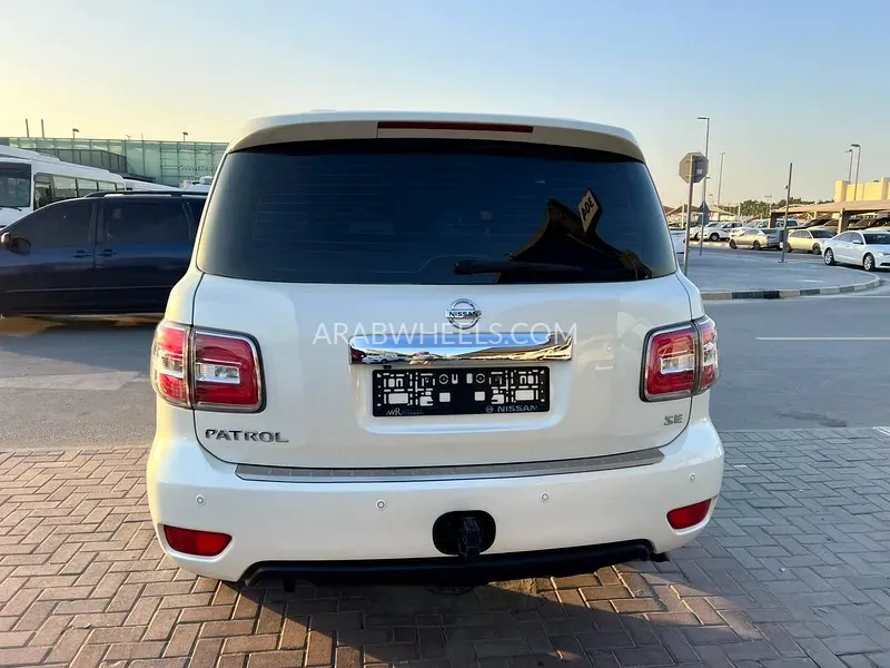 Nissan Patrol 2019 for Sale in Sharjah Image-7
