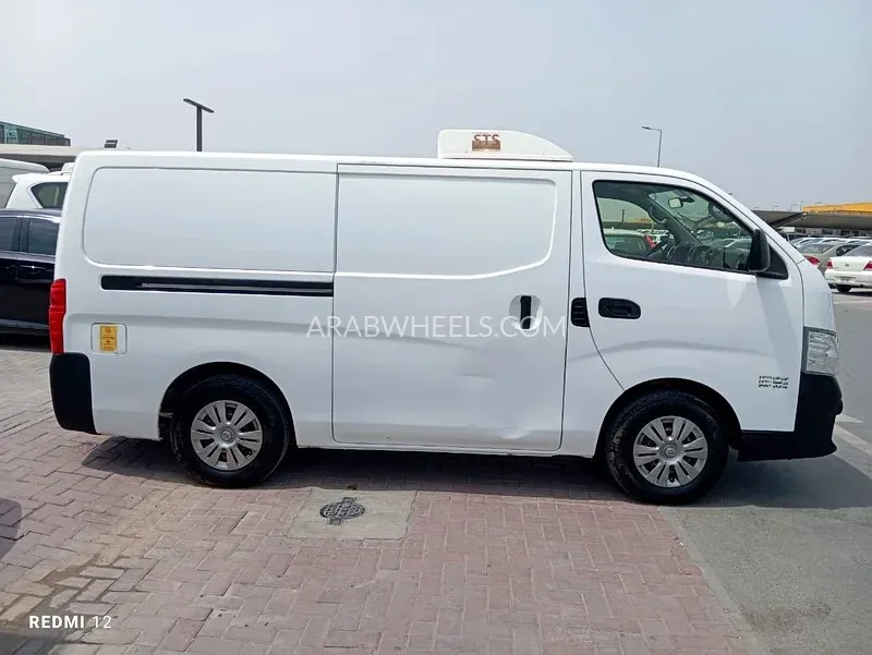 Nissan Urvan 2020 for Sale in Sharjah Image-9
