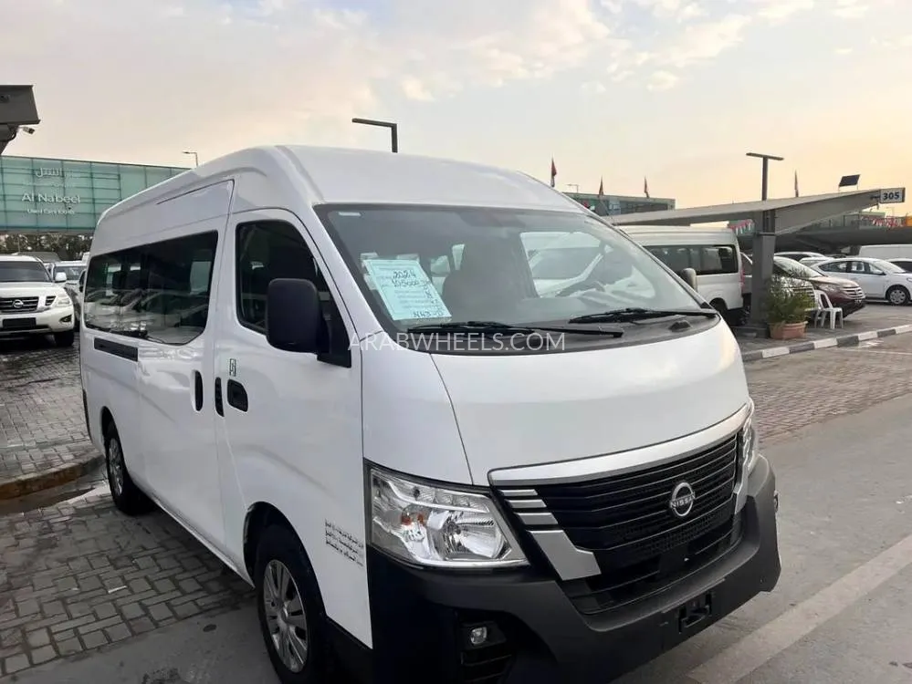 Nissan Urvan 2024 for Sale in Sharjah Image-8