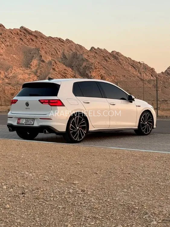 Volkswagen Golf GTI 2021 for Sale in Abu Dhabi Image-9