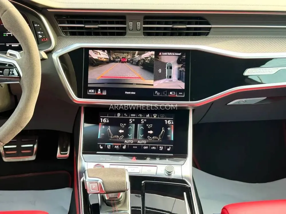 Audi RS 7 2021 for Sale in Dubai Image-8