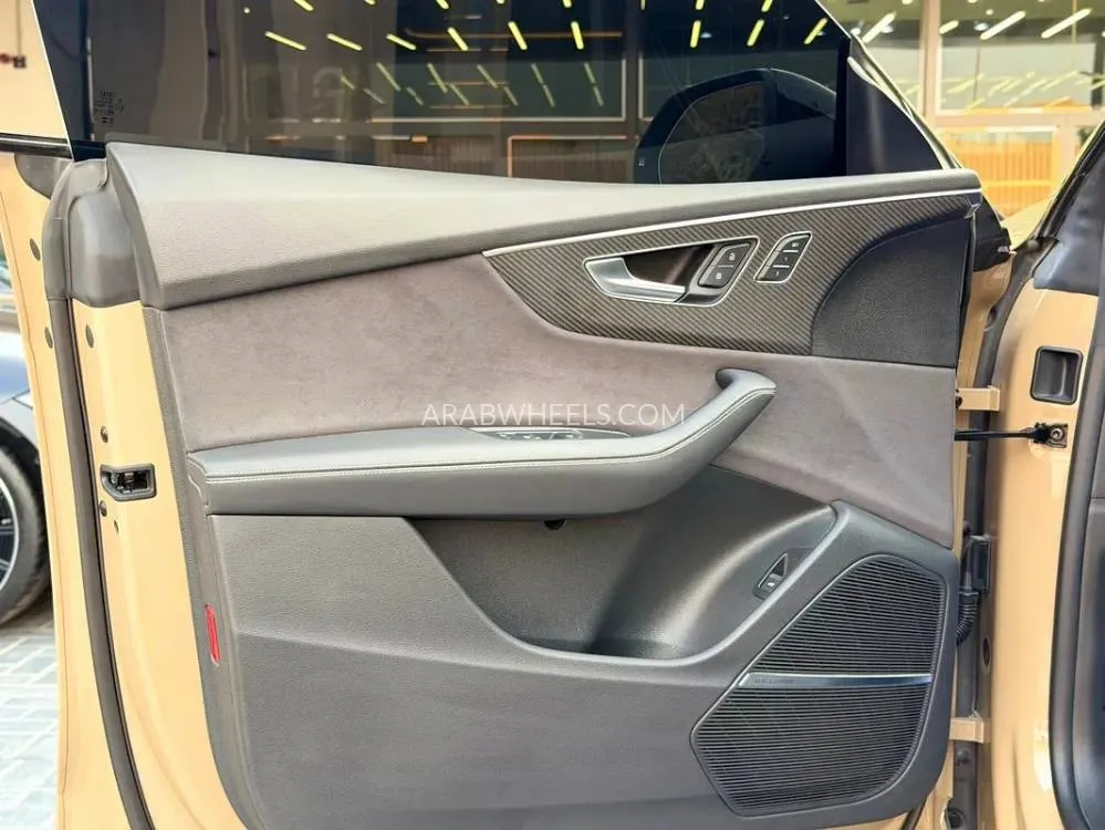 Audi SQ8 2024 for Sale in Dubai Image-7