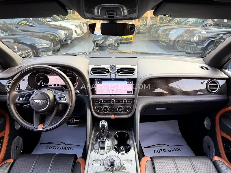 Bentley Bentayga 2021 for Sale in Dubai Image-3