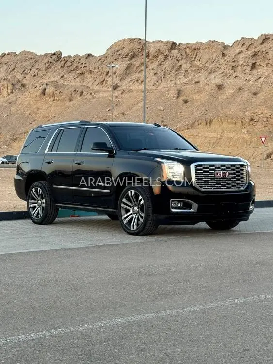 GMC Yukon 2019 for Sale in Abu Dhabi Image-11