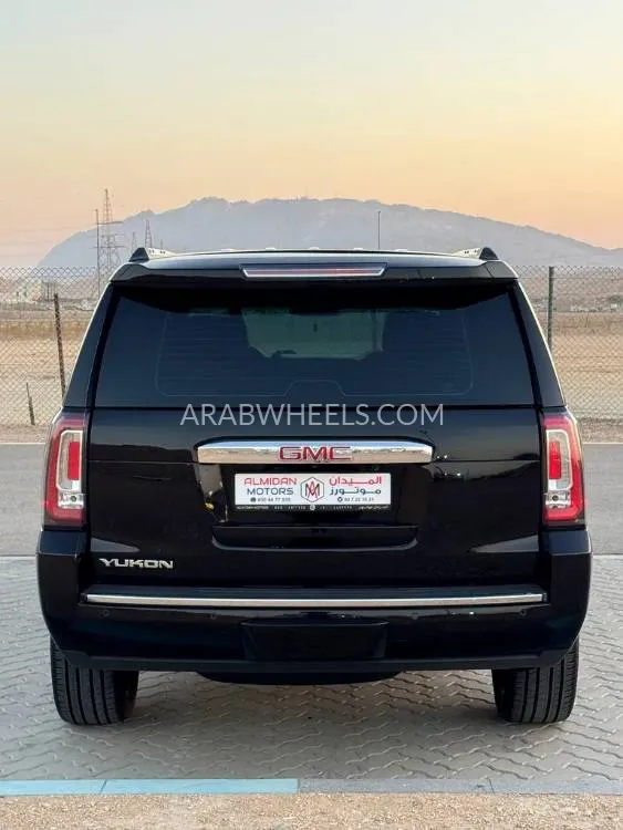 GMC Yukon 2019 for Sale in Abu Dhabi Image-15
