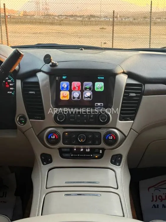 GMC Yukon XL 2019 for Sale in Abu Dhabi Image-19