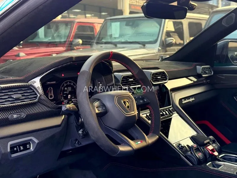 Lamborghini Urus 2024 for Sale in Dubai Image-7