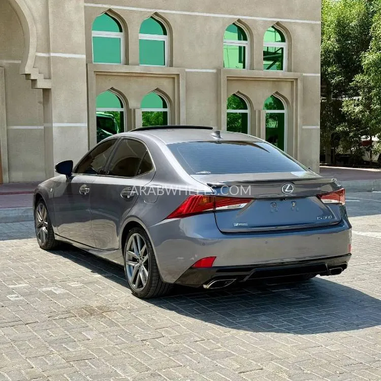 Lexus IS 2019 for Sale in Ajman Image-8