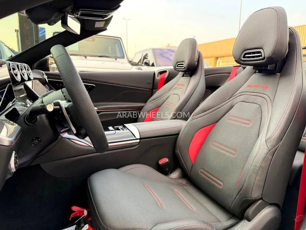 Mercedes Benz CLE 2025 for Sale in Dubai Image-8