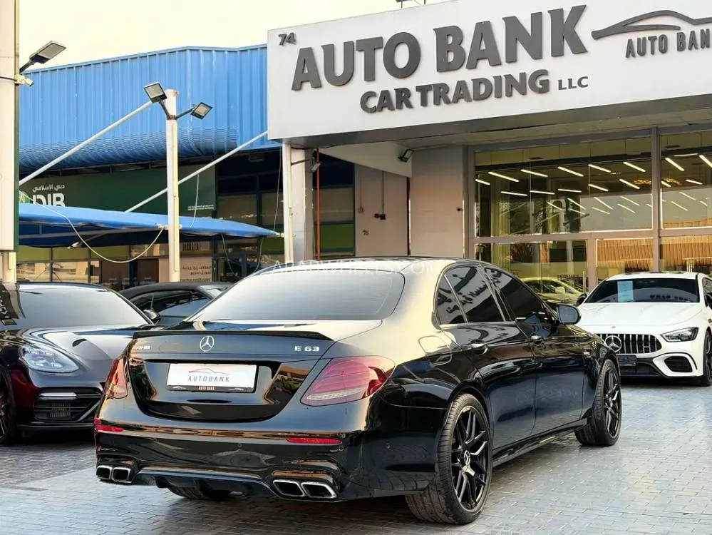 Mercedes Benz E Class 2018 for Sale in Dubai Image-2