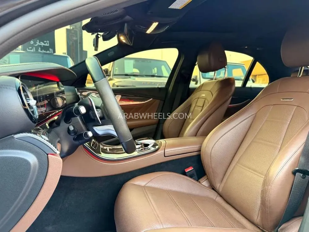Mercedes Benz E Class 2018 for Sale in Dubai Image-3