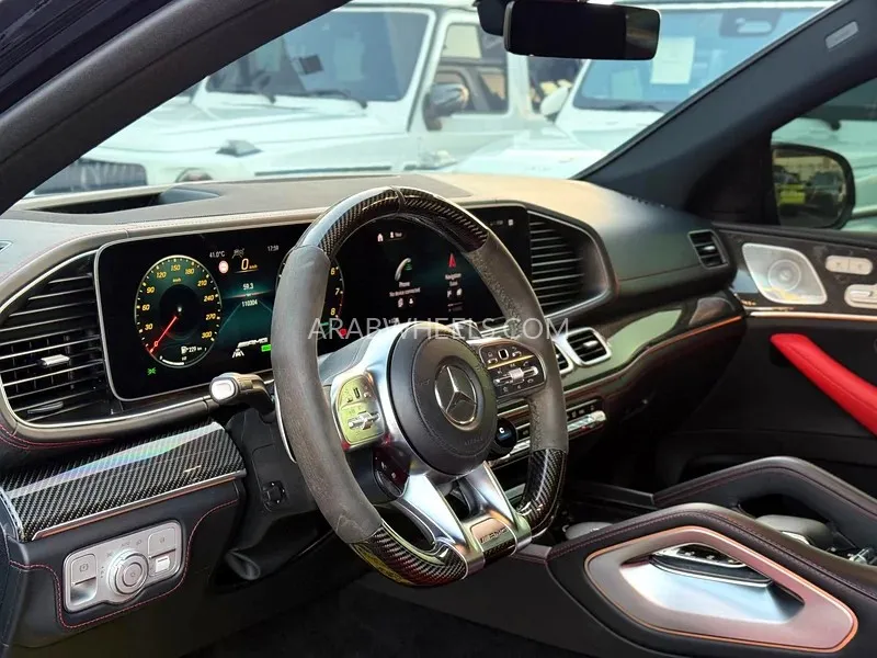 Mercedes Benz GLE Class 2021 for Sale in Dubai Image-9