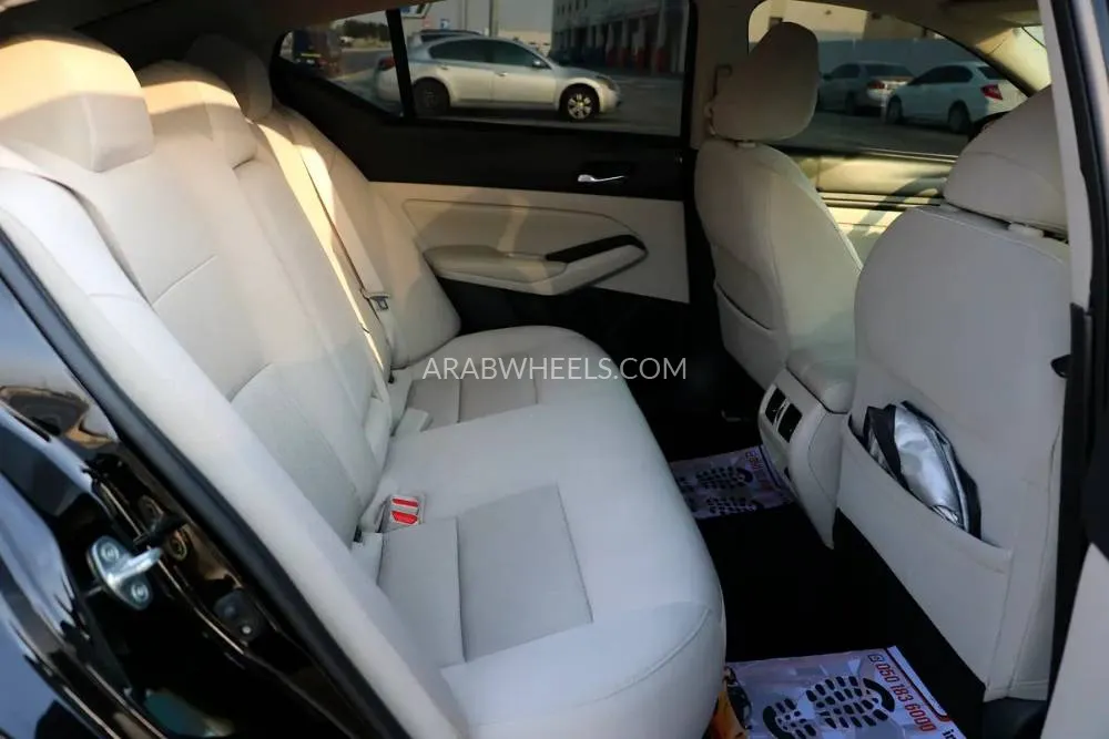 Nissan Altima 2019 for Sale in Abu Dhabi Image-4