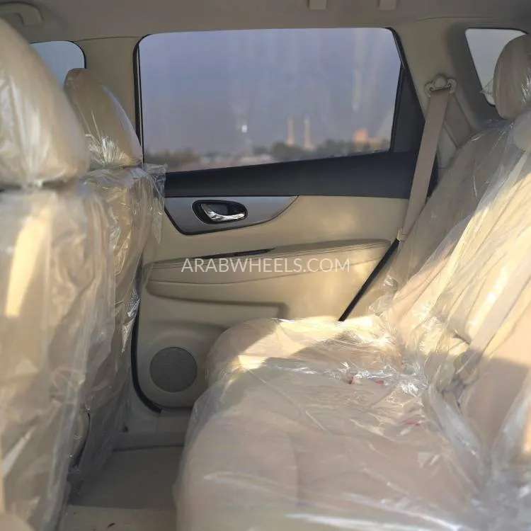 Nissan X-Trail 2016 for Sale in Sharjah Image-14