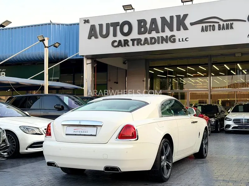 Rolls Royce Wraith 2016 for Sale in Dubai Image-2