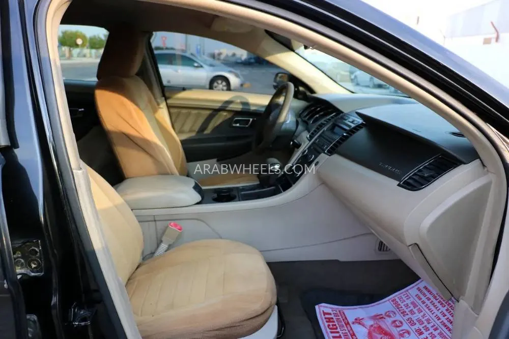 Ford Taurus 2011 for Sale in Abu Dhabi Image-12