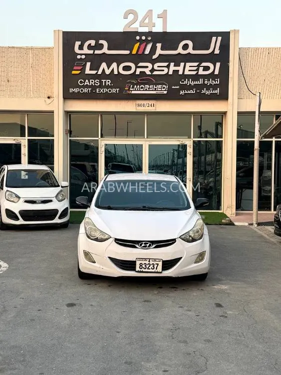 Hyundai Elantra 2014 for Sale in Sharjah Image-3