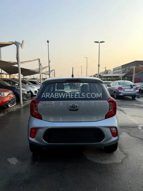 كيا بيكانتو 2020 for Sale in الشارقة Image-18