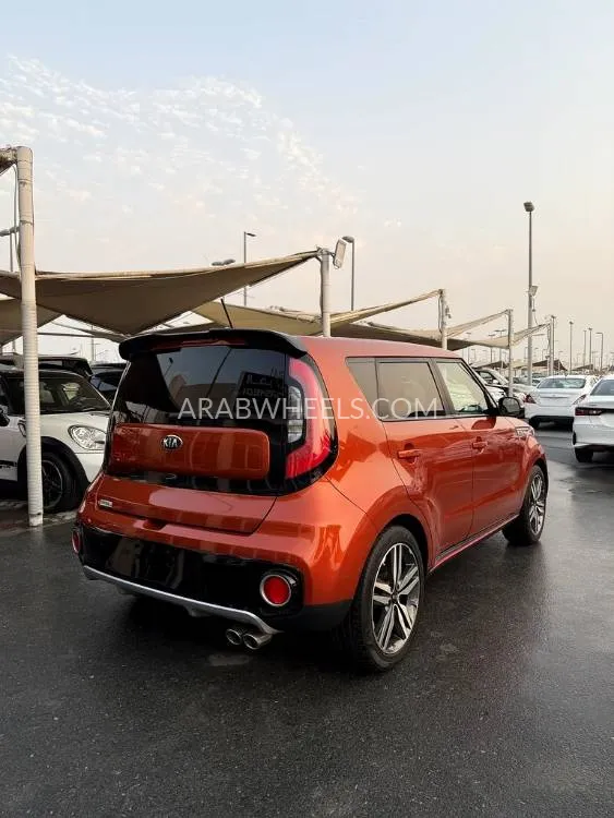 Kia Soul 2018 for Sale in Sharjah Image-10