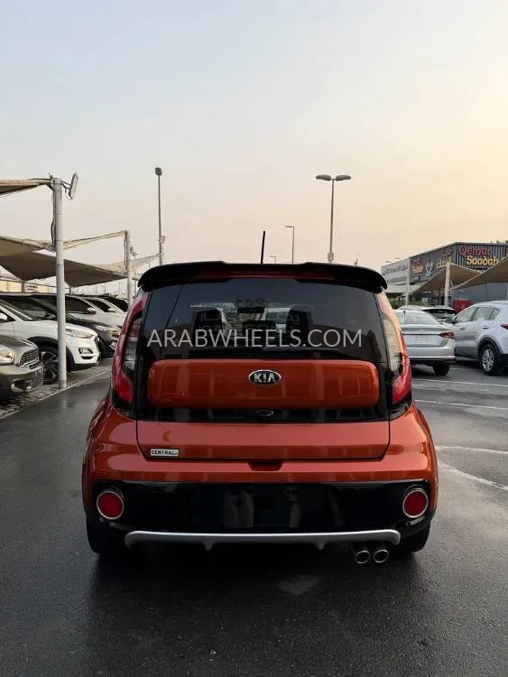 Kia Soul 2018 for Sale in Sharjah Image-15
