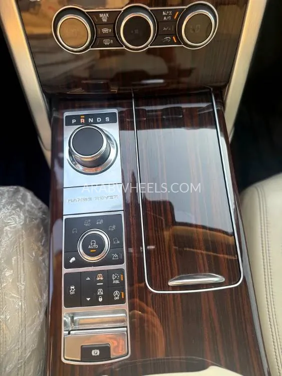 Land Rover Range Rover Evoque 2014 for Sale in Sharjah Image-12