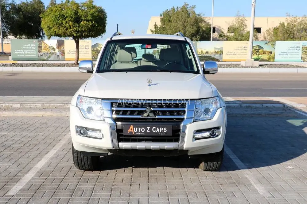 Mitsubishi Pajero 2019 for Sale in Abu Dhabi Image-5