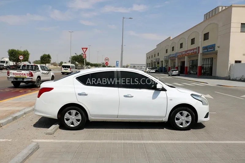 Nissan Sunny 2019 for Sale in Abu Dhabi Image-12