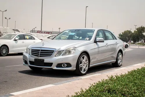 Mercedes Benz E Class 2009