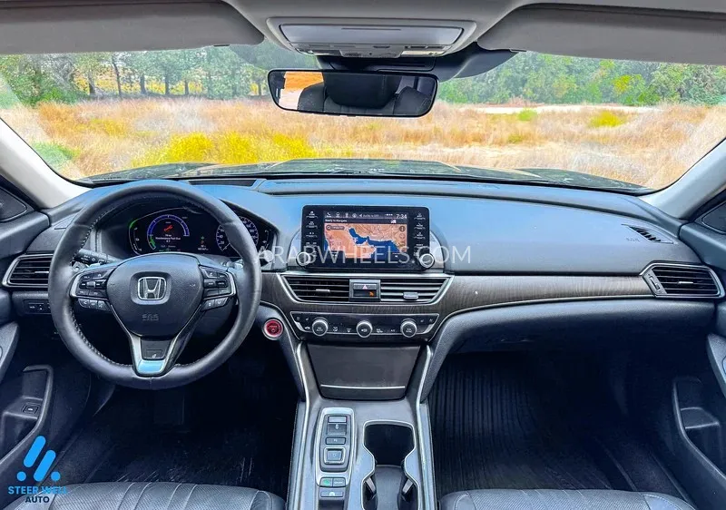 Honda Accord 2018 for Sale in Sharjah Image-16