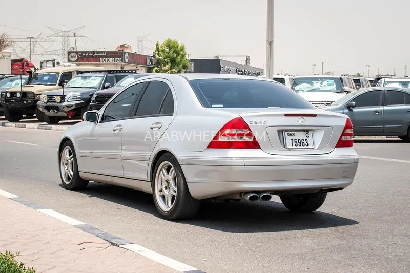 Mercedes Benz C Class 2001 for Sale in Dubai Image-9