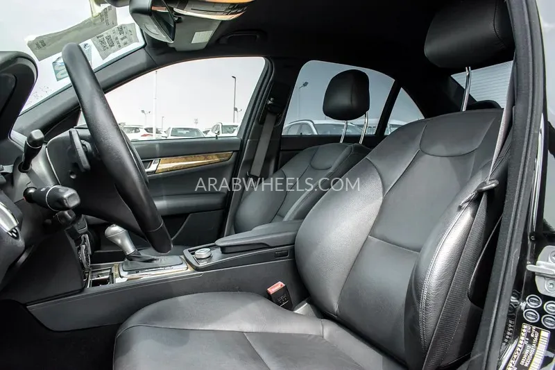 Mercedes Benz C Class 2008 for Sale in Dubai Image-6