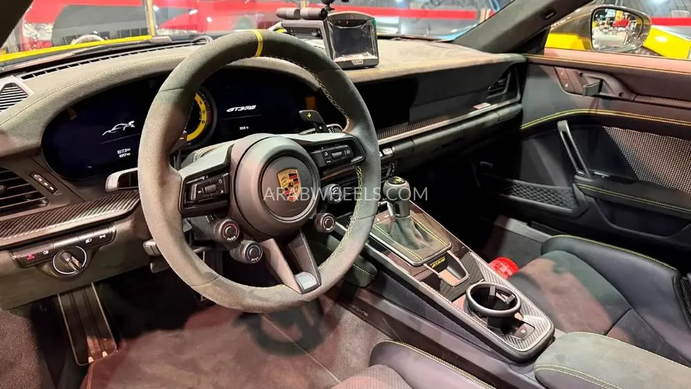 Porsche 911 2024 for Sale in Dubai Image-3