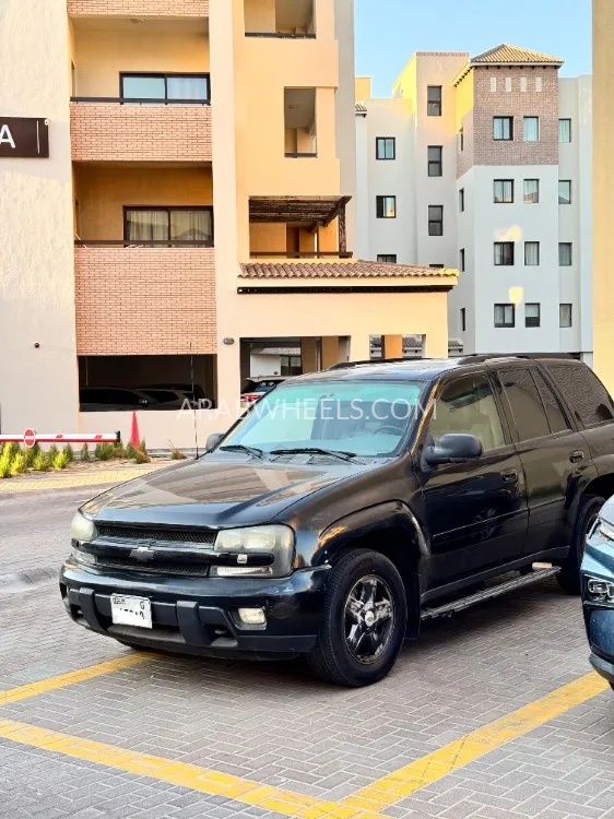 Chevrolet Trailblazer 2006 for Sale in Dubai Image-4