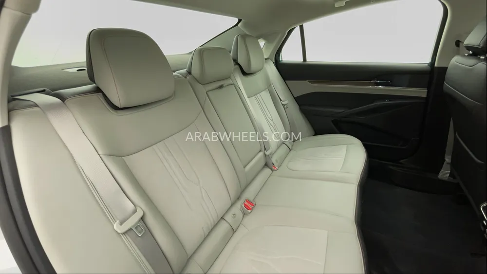Ford Taurus 2024 for Sale in Dubai Image-29