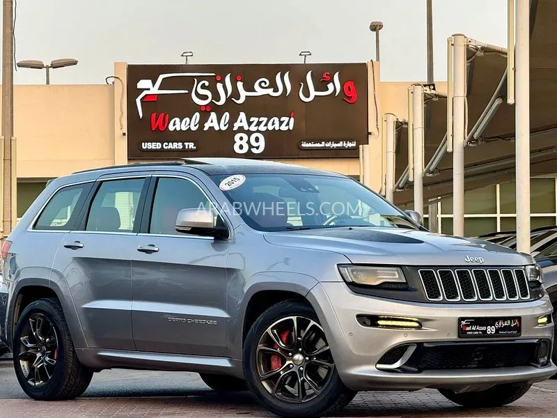 Jeep Cherokee 2015 for Sale in Sharjah Image-8