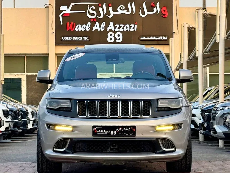 Jeep Cherokee 2015 for Sale in Sharjah Image-10