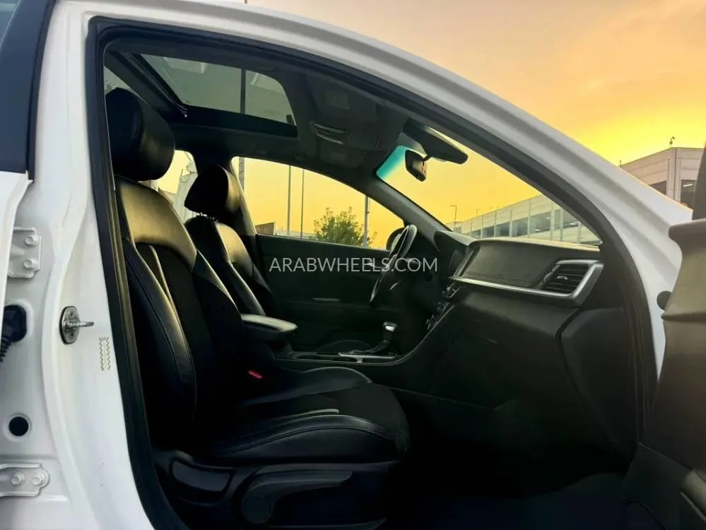 Kia Optima 2020 for Sale in Sharjah Image-20