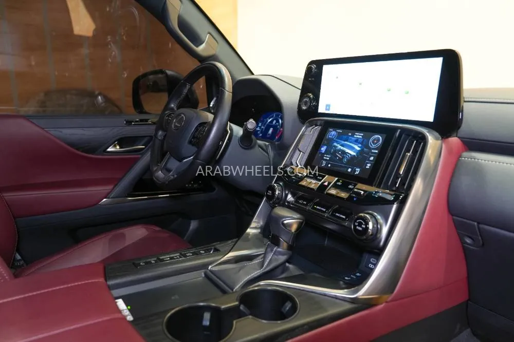 Lexus LX 2023 for Sale in Dubai Image-8