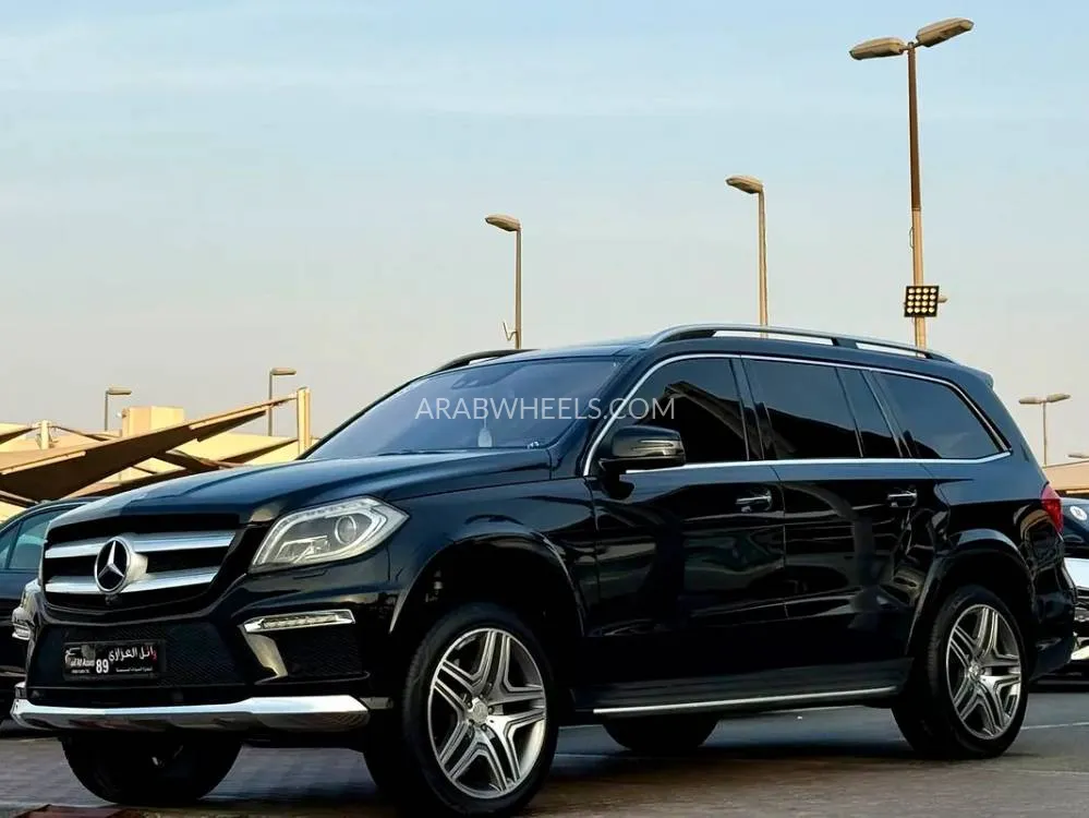 Mercedes Benz GL Class 2015 for Sale in Sharjah Image-7