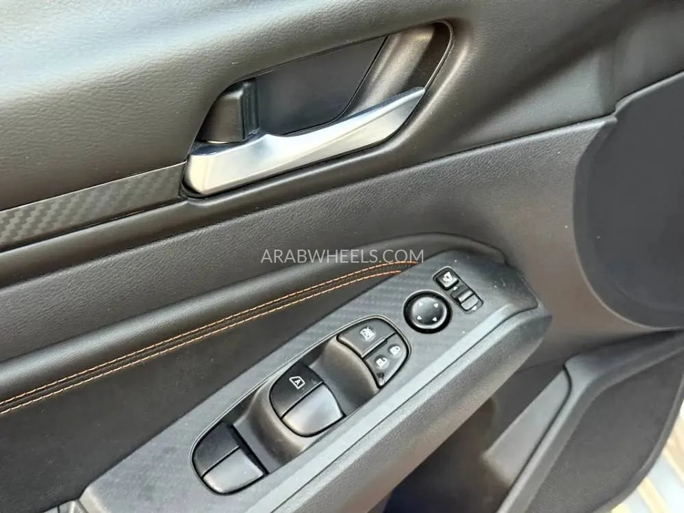 Nissan Altima 2021 for Sale in Sharjah Image-3