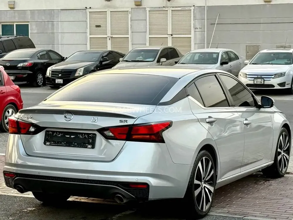 Nissan Altima 2021 for Sale in Sharjah Image-18